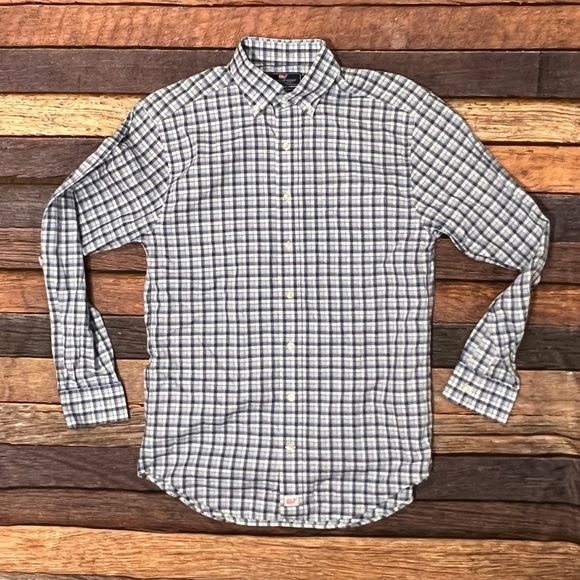 Vineyard Vines Whale Shirt Plaid Mens Button Down Casual Dress Suit Shirt - Picture 1 of 5